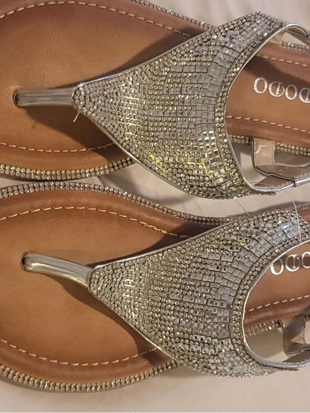 Dodo Bar Or Silver Crystal-Embellished Thong Sandals